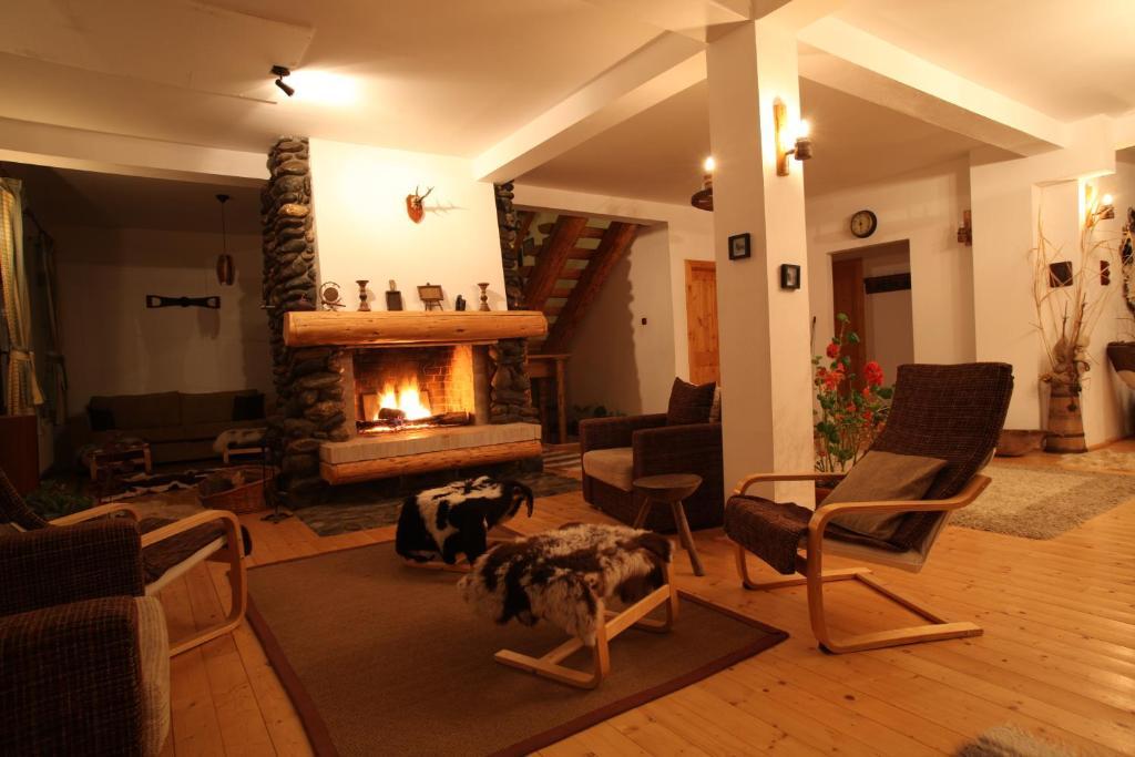 Casa Mosului - Transfagarasan Bed & Breakfast Cîrţişoara Eksteriør bilde